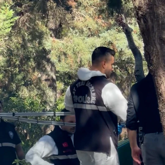 Eski MİT görevlisi Kaşif Kozinoğlu'nun mezarı açıldı