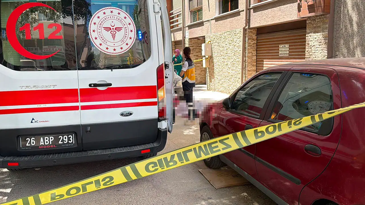 Eskişehir'de korkuluk kırıldı: 3. kattan düşen kadın öldü
