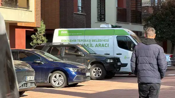 Eskişehir'de Öğretmenevi Müdür Yardımcısı Evinde Ölü Bulundu