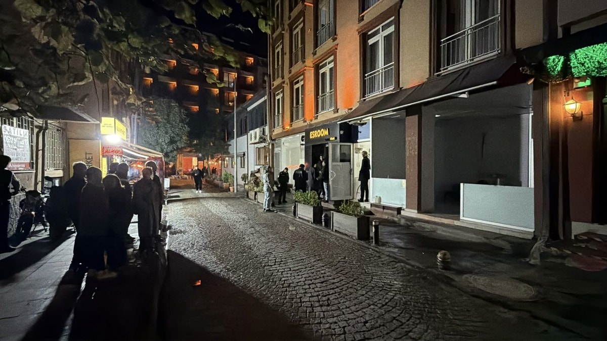 Eskişehir'de Otel Sahibi Odasında Ölü Bulundu