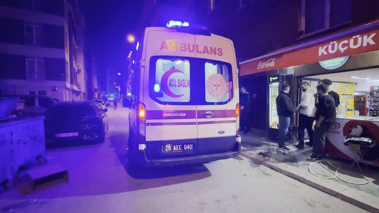 Eskişehir'de sokak kavgası: 16 yaşındaki çocuk bıçaklandı