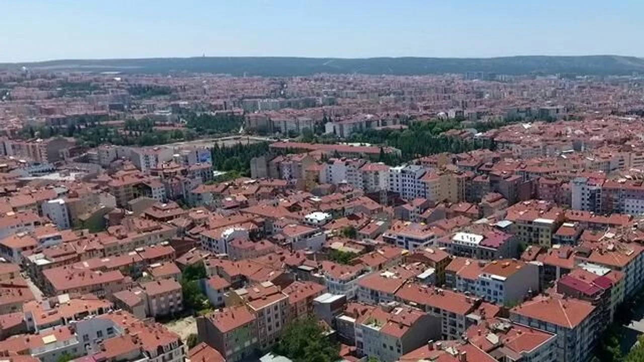 Eskişehir'de Esnafın Kira İsyanı: 20 Metrekare Dükkana 300 Bin TL