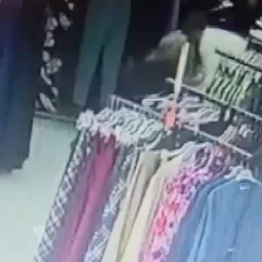 Esnafın Heimlich manevrası 3 yaşındaki çocuğu kurtardı