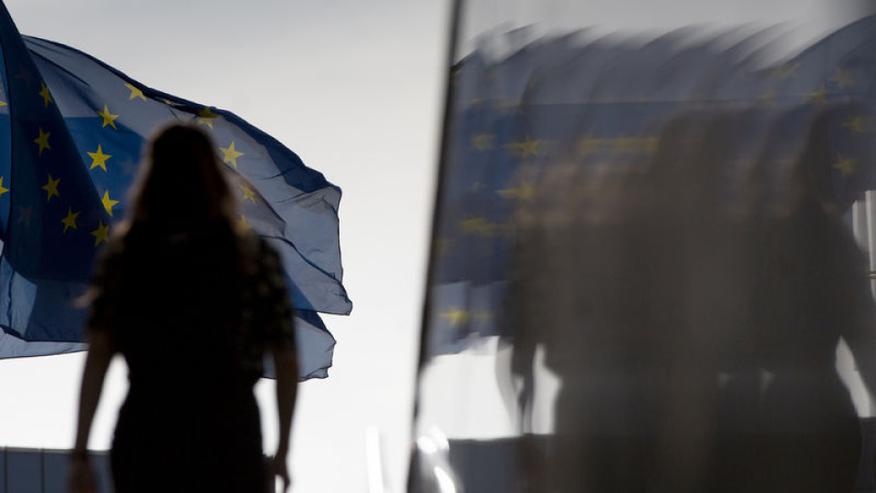 Euro Bölgesi'nde ekonomik güven mayısta toparlandı