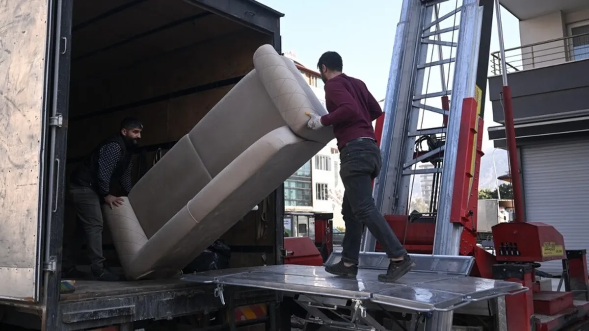 Ev taşımadan önce bir kez daha düşünün: Güncel maliyetler il il, oda oda