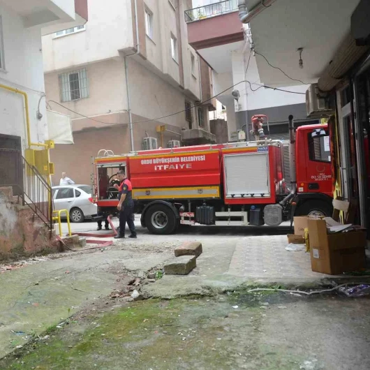 Evde unutulan yemek paniğe neden oldu: 1 kişi hastaneye kaldırıldı