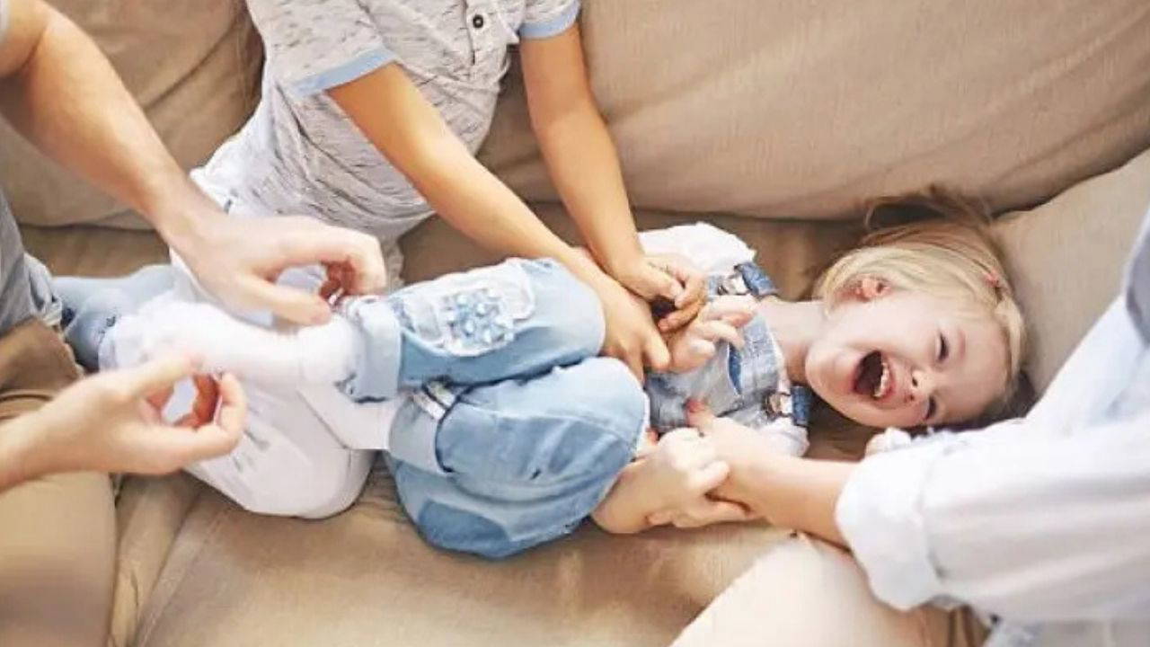 Evrimsel Kökenleri Açığa Çıktı: Bilim İnsanları Vücudun Gıdıklanma Haritasını Çıkardı