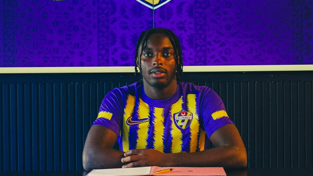 Eyüpspor, Ahmed Abdullahi transferini resmen açıkladı