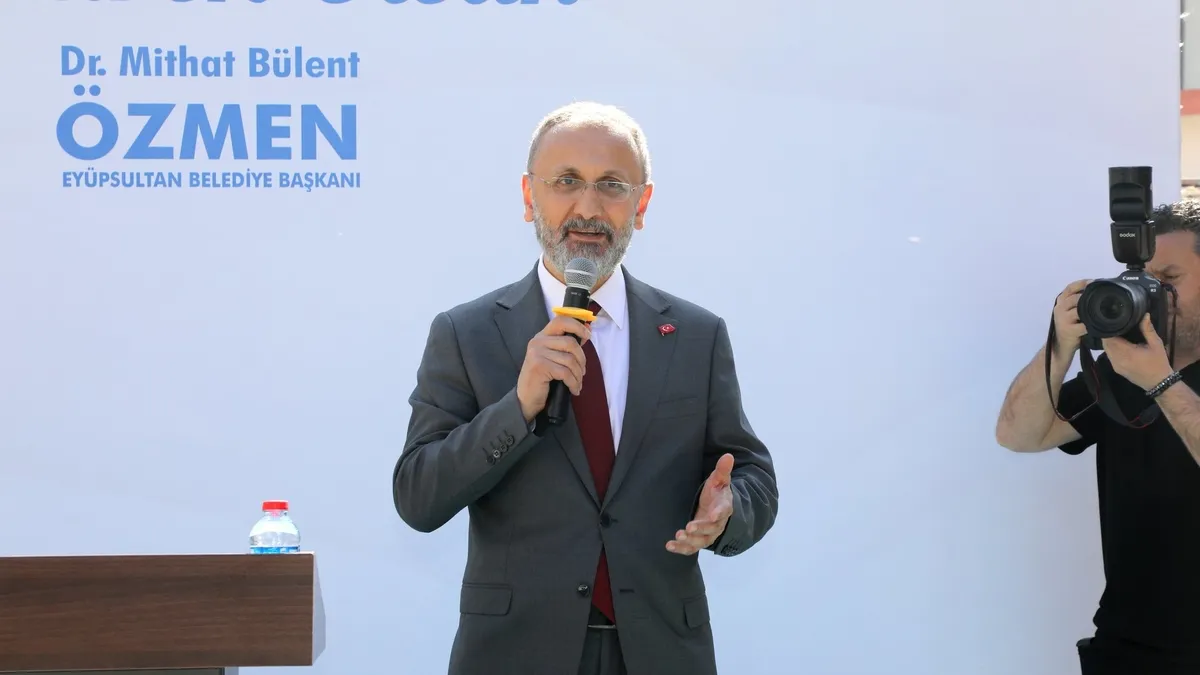 Eyüpsultan Belediyesi'ne Operasyon: Başkan Özmen Dahil 28 Gözaltı