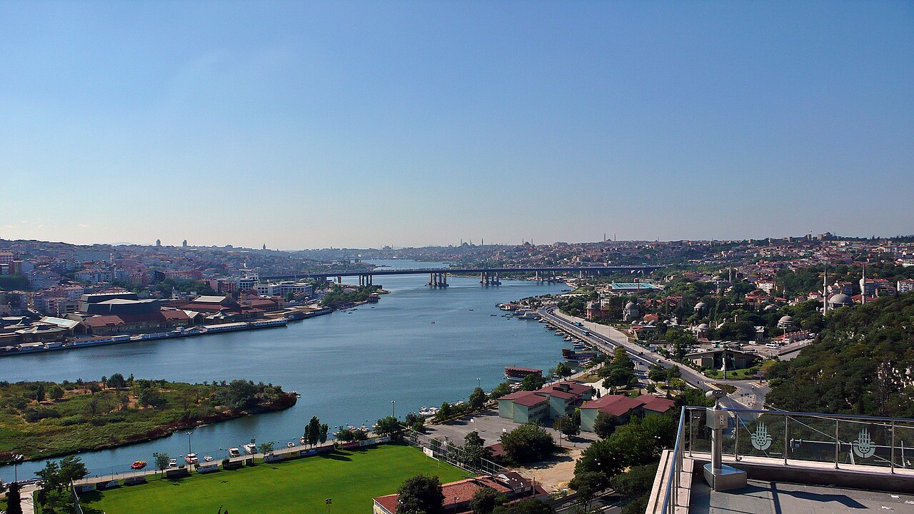 Eyüpsultan'da Korkunç Saldırı: 15 Yaşındaki Çocuk Kanlı Baskın Yaptı