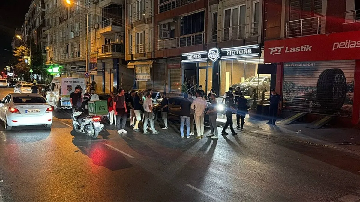 Eyüpsultan'da Motosikletli Saldırı: 4 Yaralı