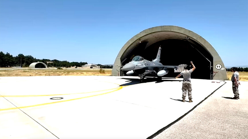 F-16'lar Karadeniz'de Eğitim Uçuşu Gerçekleştirdi