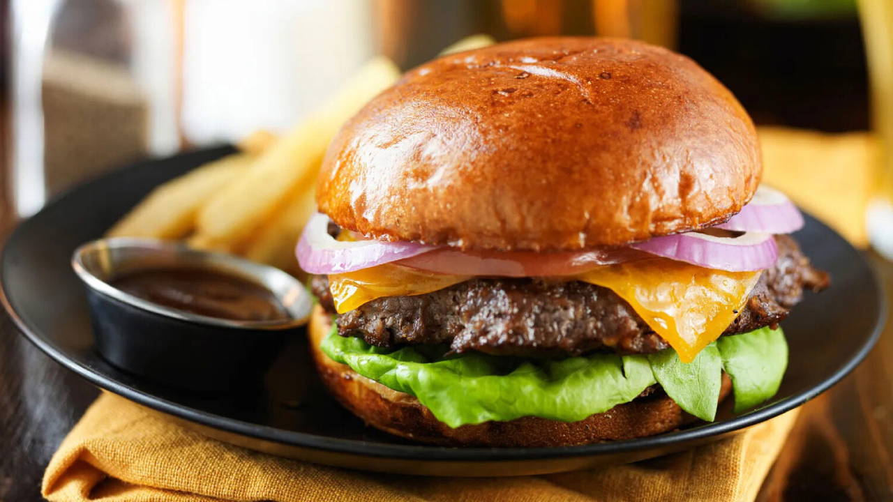 Fat Brands İflas Etti: Markalar Parça Parça Satıldı