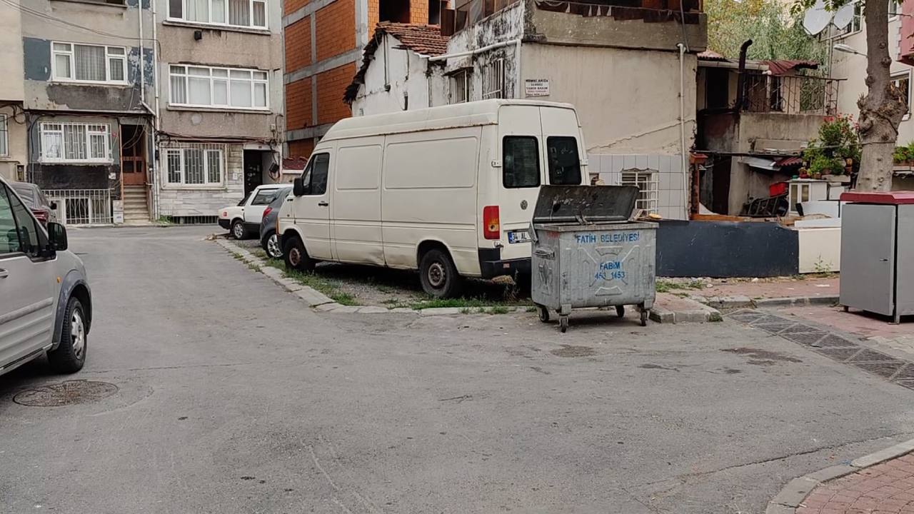 Fatih'te Arkadaş Cinayeti: 'Anneye Hakaret' Tartışması 1 Can Aldı