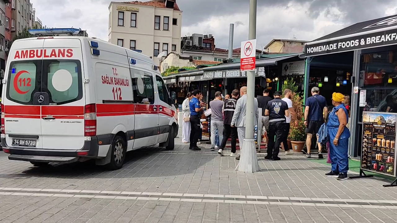 Fatih'te döviz bürosunda silahlı saldırı: 2 ölü, 12 gözaltı