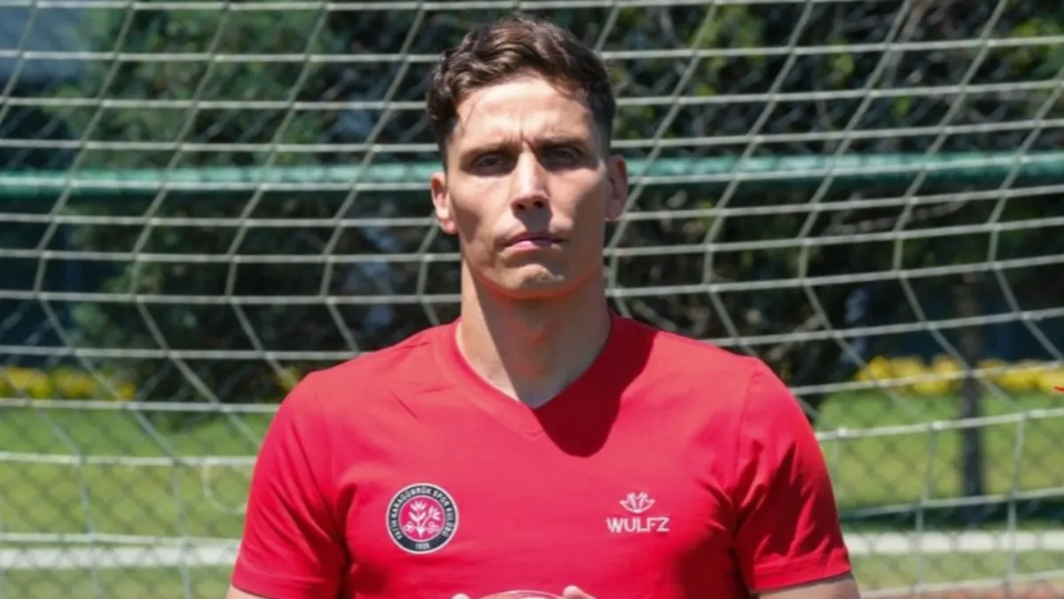 Fatih Karagümrük, İtalyan Kaleci Marco Silvestri'yi Kadrosuna Kattı