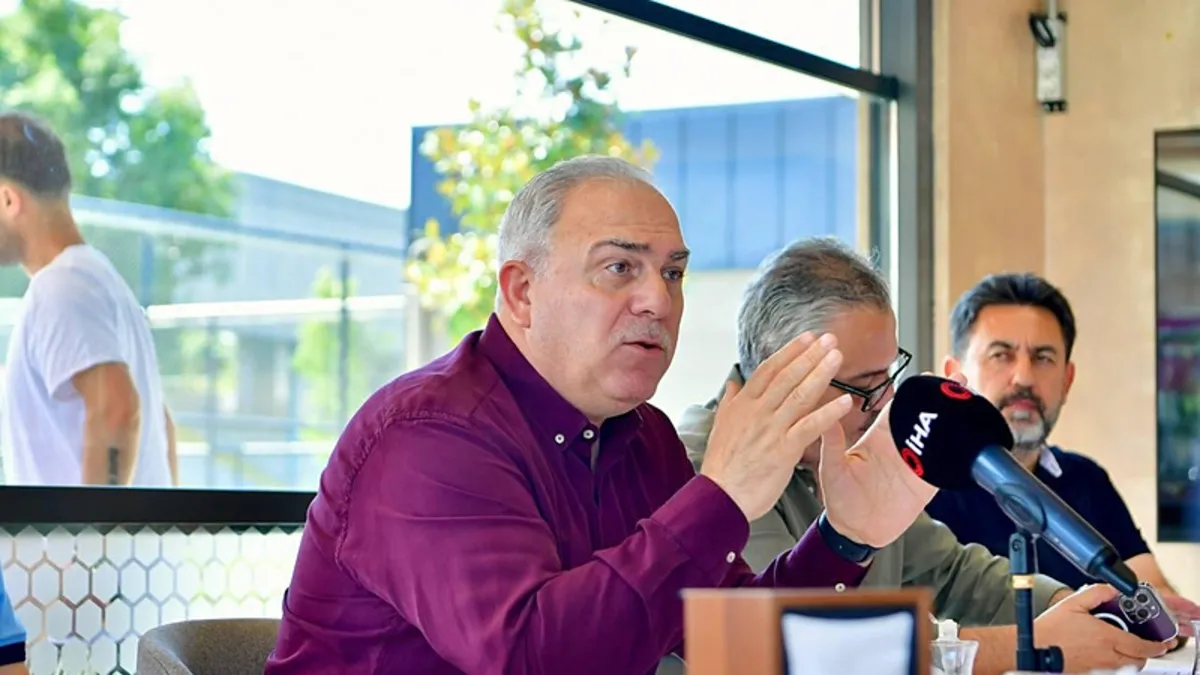 Fatih Karagümrük'e yeni stadyum müjdesi: 8 bin kişilik tesis 1.5 yılda tamamlanacak