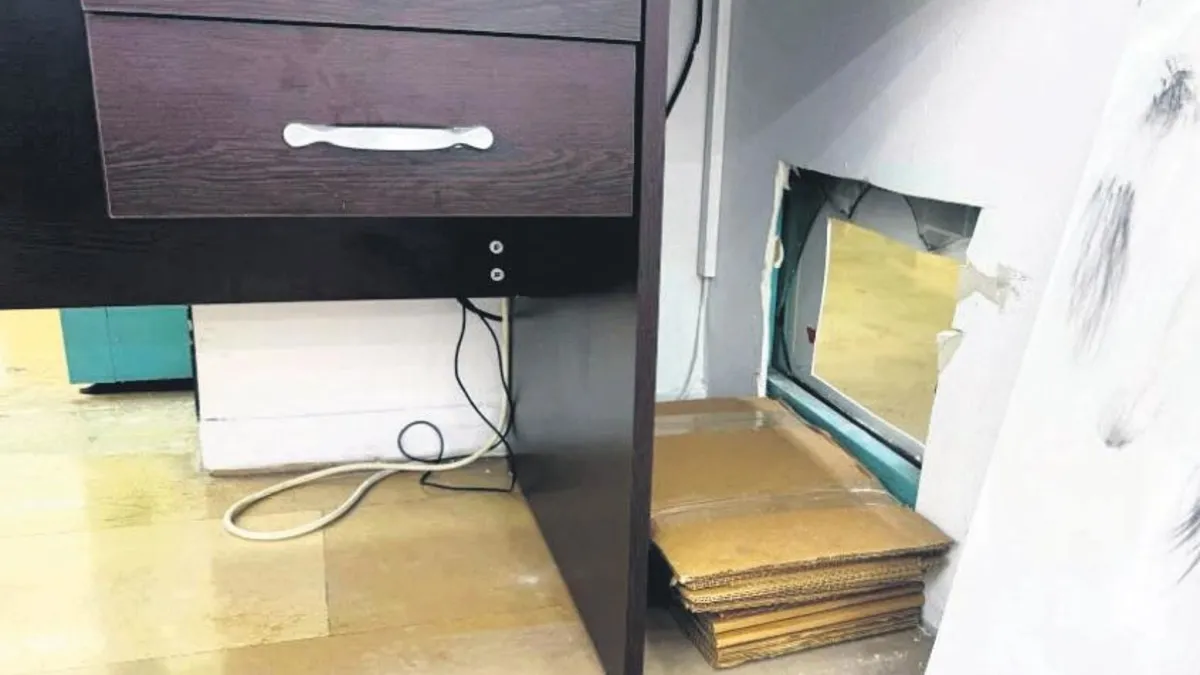 Fatih'te özel düzenekle 2 kilo altın çalan şüpheli yakalandı