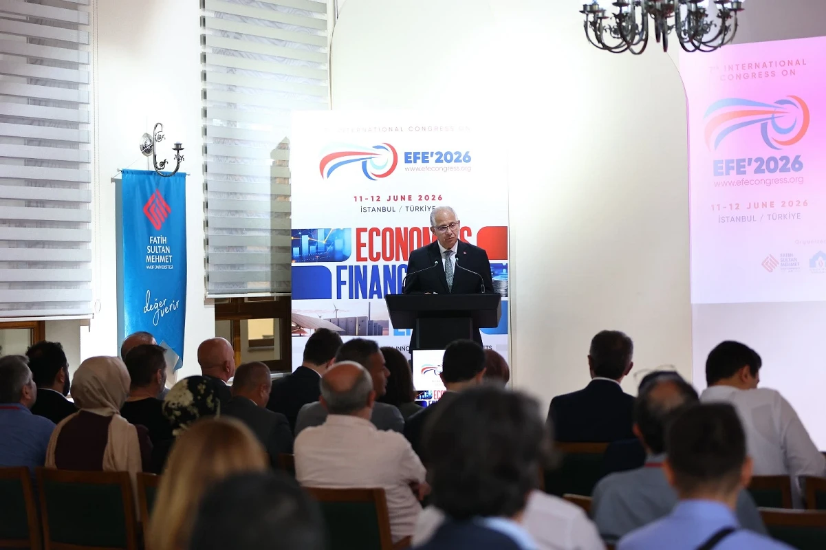 Fatih Sultan Mehmet Üniversitesi'nde enerji ve finans zirvesi
