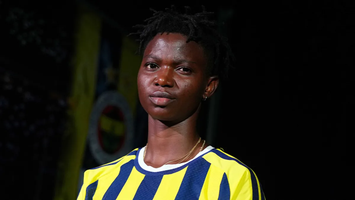Fenerbahçe, Nijeryalı Forvet Abideen Suliat Olajumoke'yi Transfer Etti