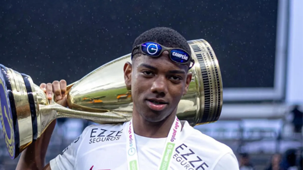 Fenerbahçe, Brezilyalı yıldız André için Corinthians ile masaya oturuyor