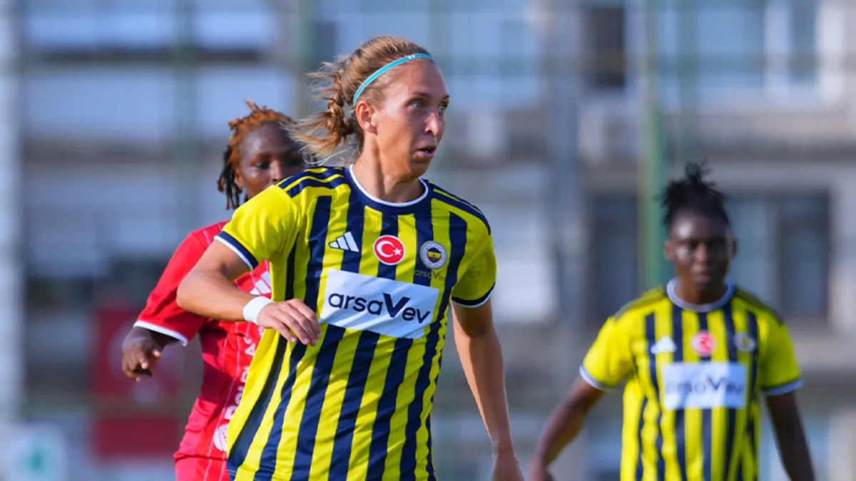 Fenerbahçe ArsaVev, Ligde İlk Maçında FOMGET'i 2-0 Mağlup Etti