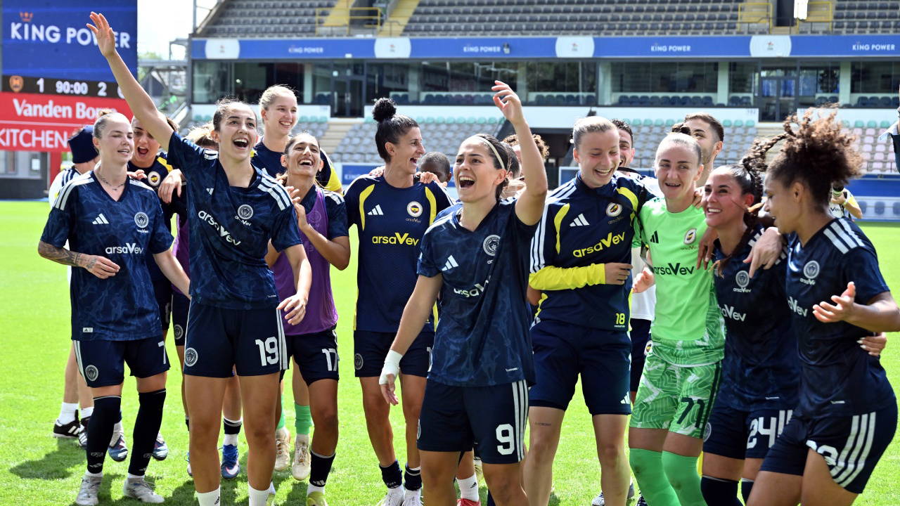 Fenerbahçe arsaVev, Şampiyonlar Ligi'nde finale yükseldi