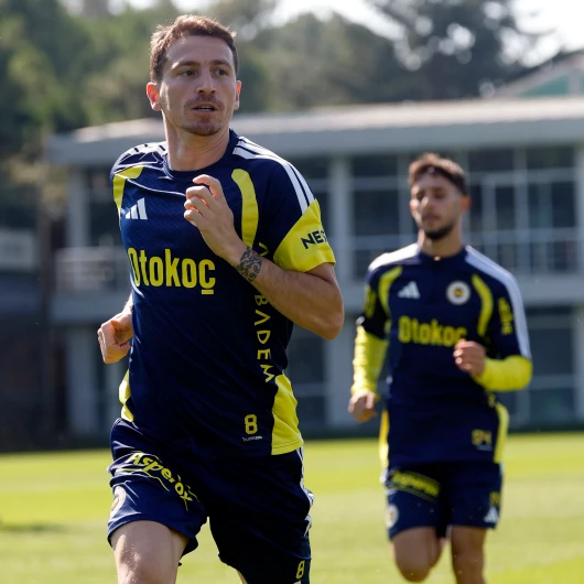 Fenerbahçe Aston Villa Deplasmanına Hazırlanıyor