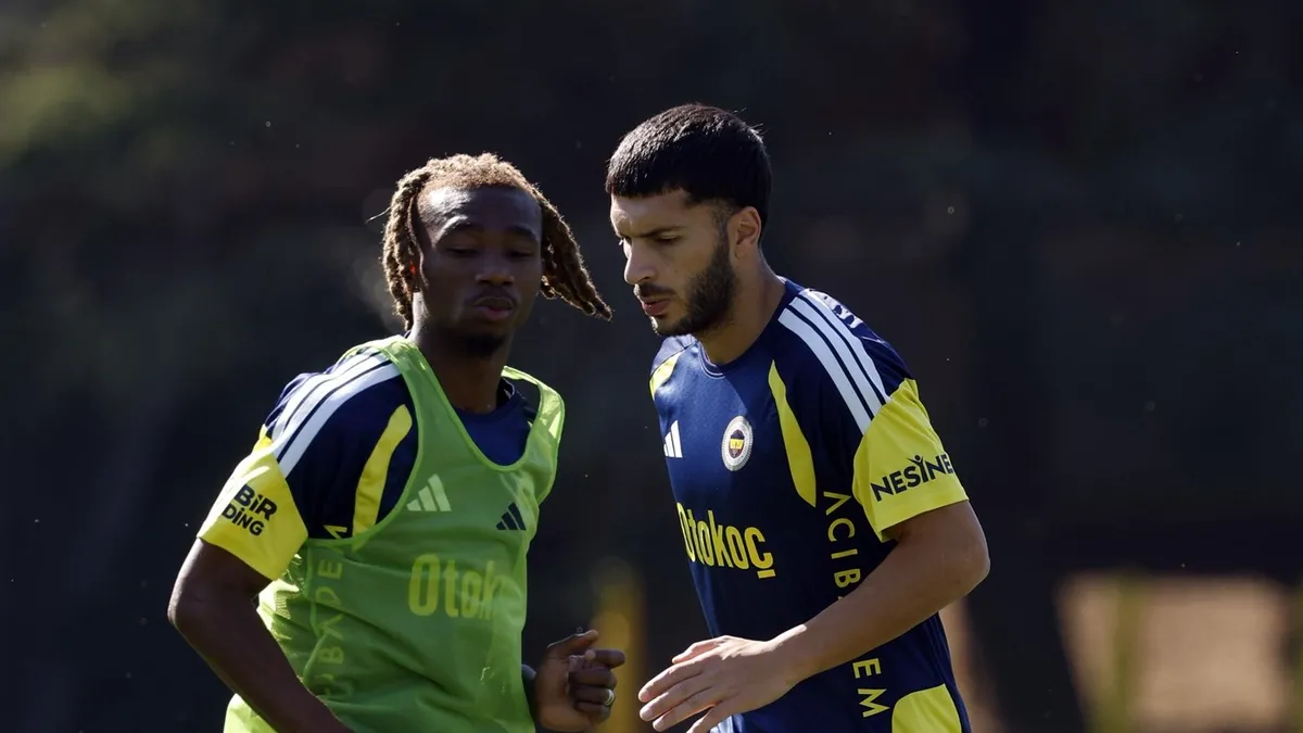 Fenerbahçe, Aston Villa Deplasmanı İçin Hazırlıklara Başladı