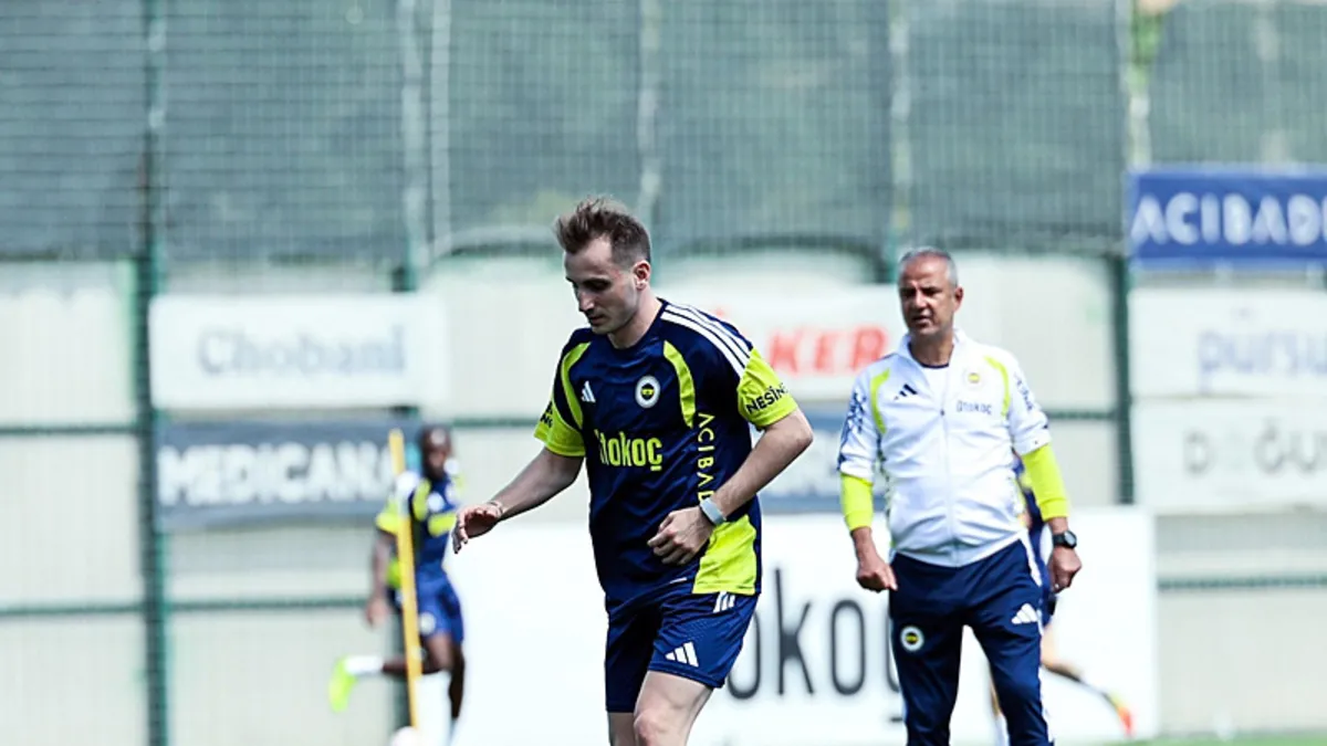 Fenerbahçe'den Avusturya kampı öncesi yoğun mesai