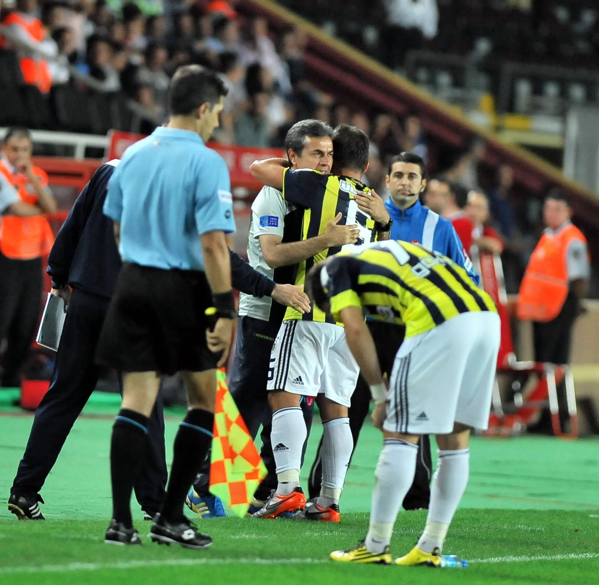 Fenerbahçe’de Aziz Yıldırım’dan Aykut Kocaman açıklaması