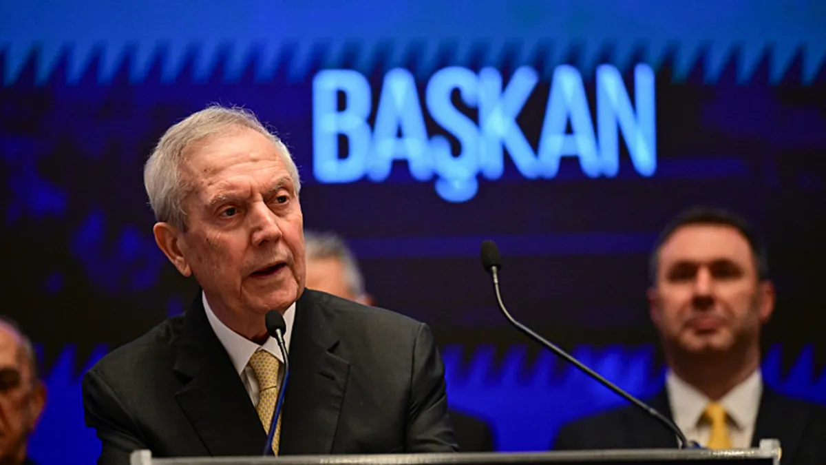 Fenerbahçe'de Aziz Yıldırım dönemi: Görev dağılımı netleşti