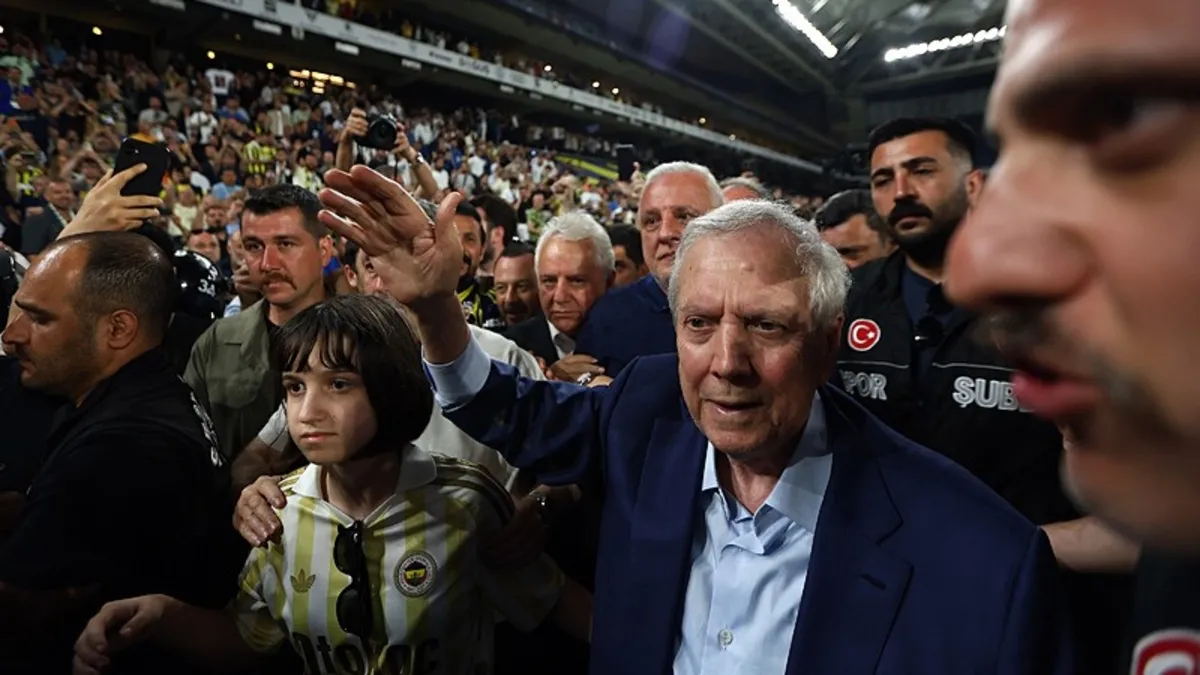 Fenerbahçe'de seçim sonuçlandı: Aziz Yıldırım yeniden başkan
