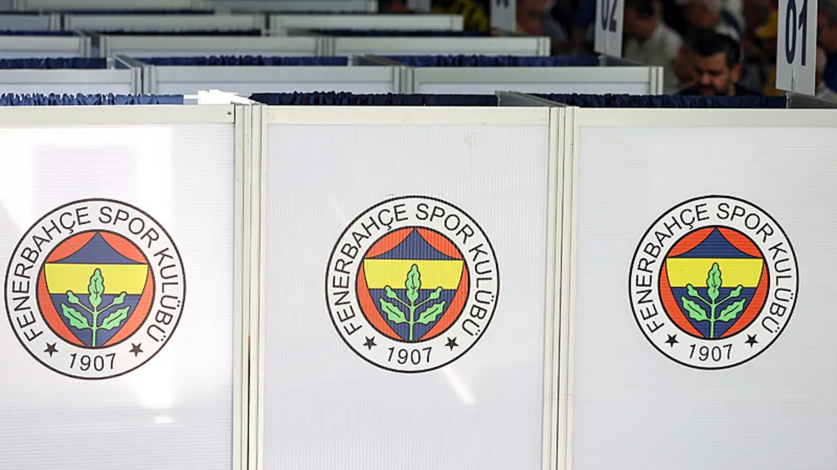 Fenerbahçe'de başkanlık yarışı: Aziz Yıldırım ve Hakan Safi karşı karşıya