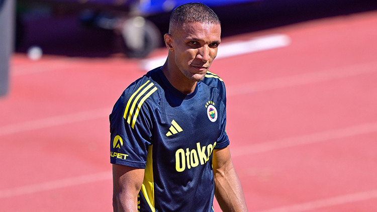 Fenerbahçe, Becao'yu Rusya'ya kiraladı