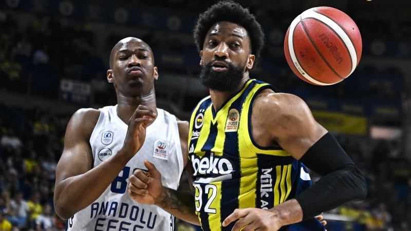 Fenerbahçe Beko, Efes'i 1 Farkla Geçti: Seride 1-1