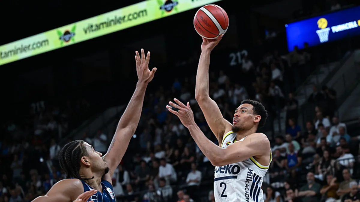 Fenerbahçe Beko finalde: Dev maçta Efes'i devirdi