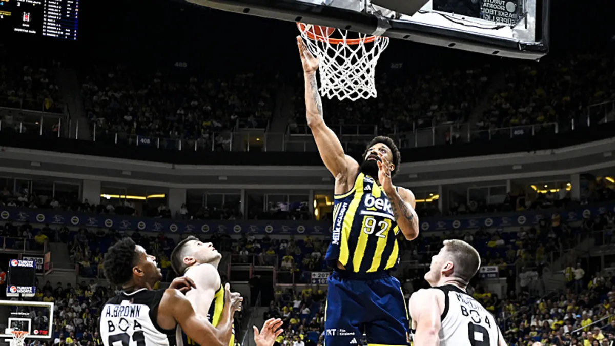 Fenerbahçe Beko, Khem Birch ile Yollarını Ayırdı