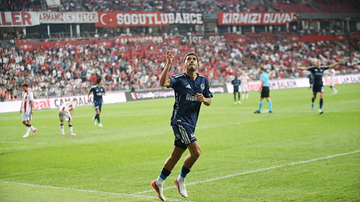 Fenerbahçe'de Oğuz Aydın Rüzgarı: Yeni Transfer Takımı Coşturdu