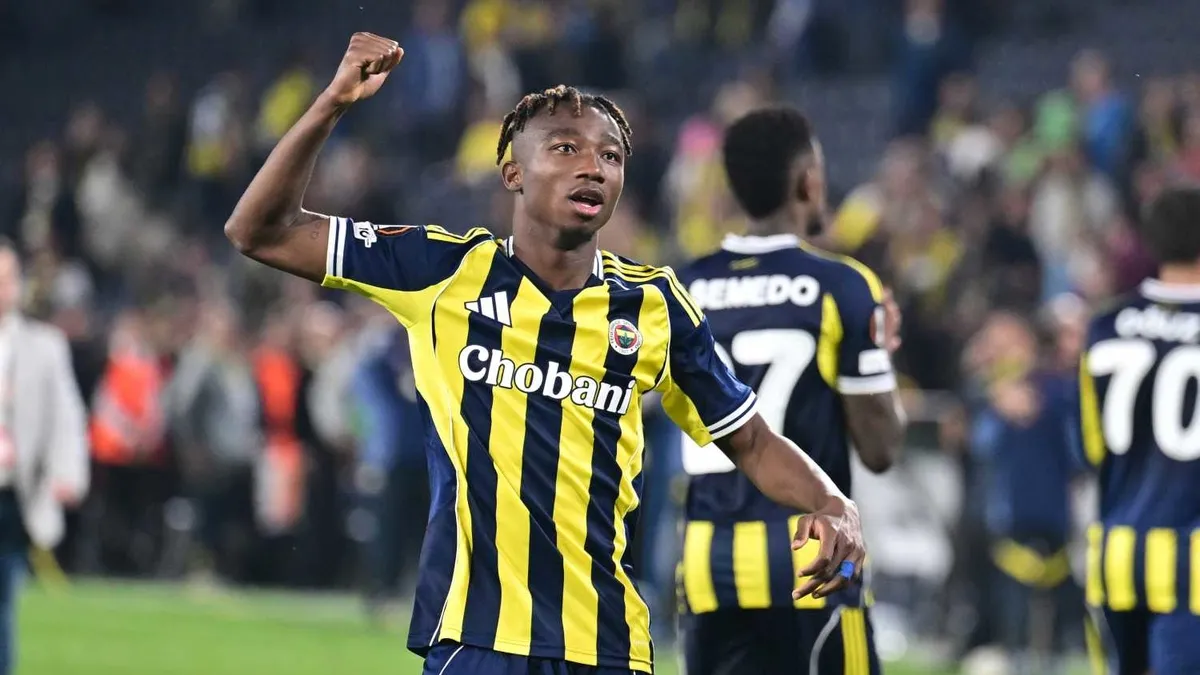 Fenerbahçe, Dorgeles Nene'nin Avusturya Kampına Katılacağını Duyurdu