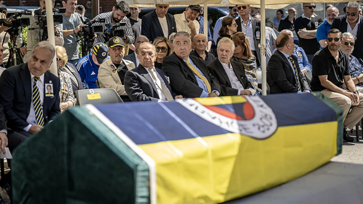 Fenerbahçe'de Eski Yönetici Derviş Köksal Özbek İçin Veda Töreni Düzenlendi