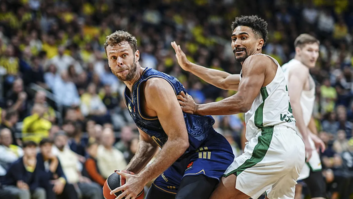 Fenerbahçe evinde Zalgiris'i 99-80 mağlup etti