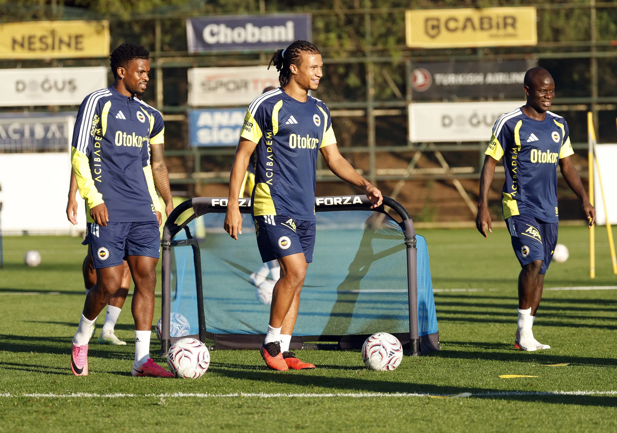 Fenerbahçe, Eyüpspor'u konuk ediyor: 6. hafta heyecanı