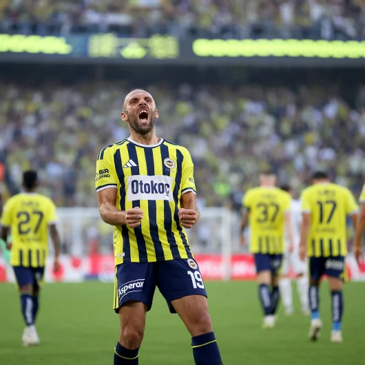 Fenerbahçe Eyüpspor'u 8-0 Yendi: Muriqi'den Dört Gol