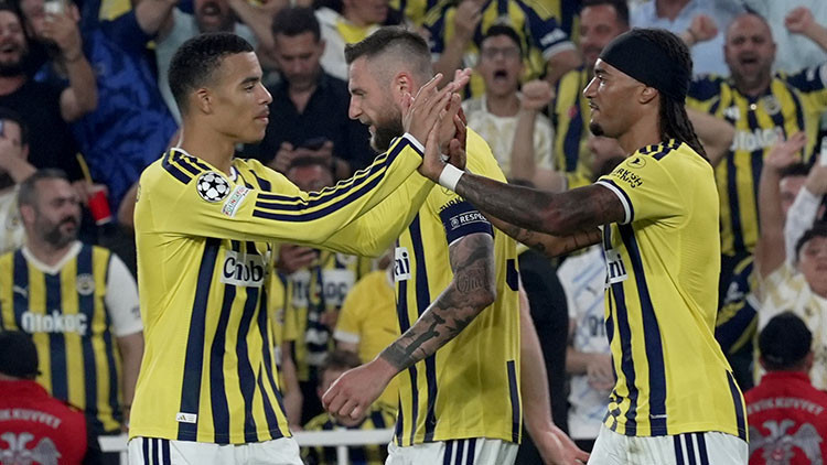 Fenerbahçe Gaziantep'te 3 Puan Peşinde: Kartal Krizi Sonrası Çıkış Arıyor