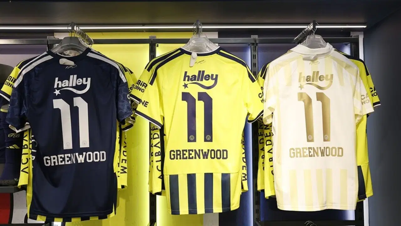 Fenerbahçe’de Greenwood, Ake ve Muric’in formaları satışa çıktı