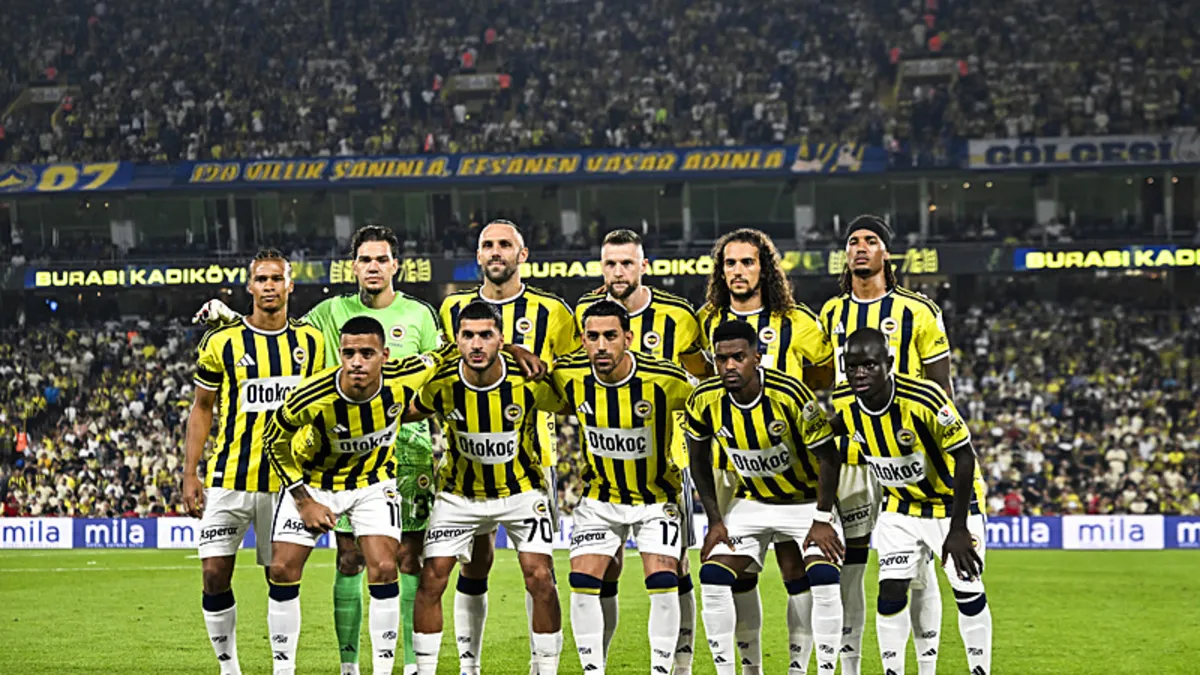 Fenerbahçe'de O İsim İlk 11'i Unuttu