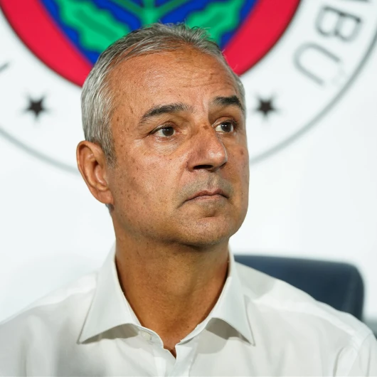 Fenerbahçe'den İsmail Kartal Açıklaması: Görevine Devam