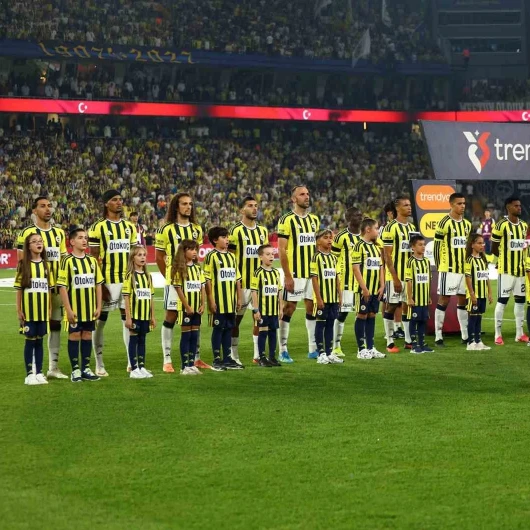 Fenerbahçe'de İsmail Kartal'a Eleştiri: Milli Yıldız Formayı Zor Görür