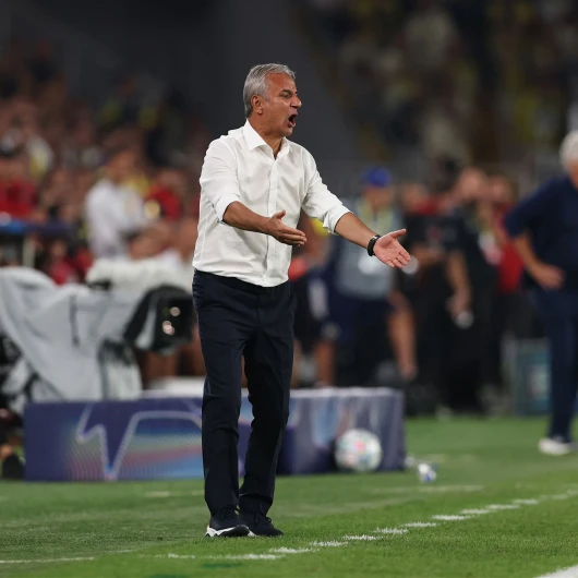 Fenerbahçe'de İsmail Kartal krizi: Antrenmana katılmadı